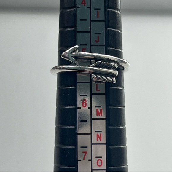 James Avery 925 Sterling Silver Heart And Arrow Size 5.5 Ring - Picture 6 of 6